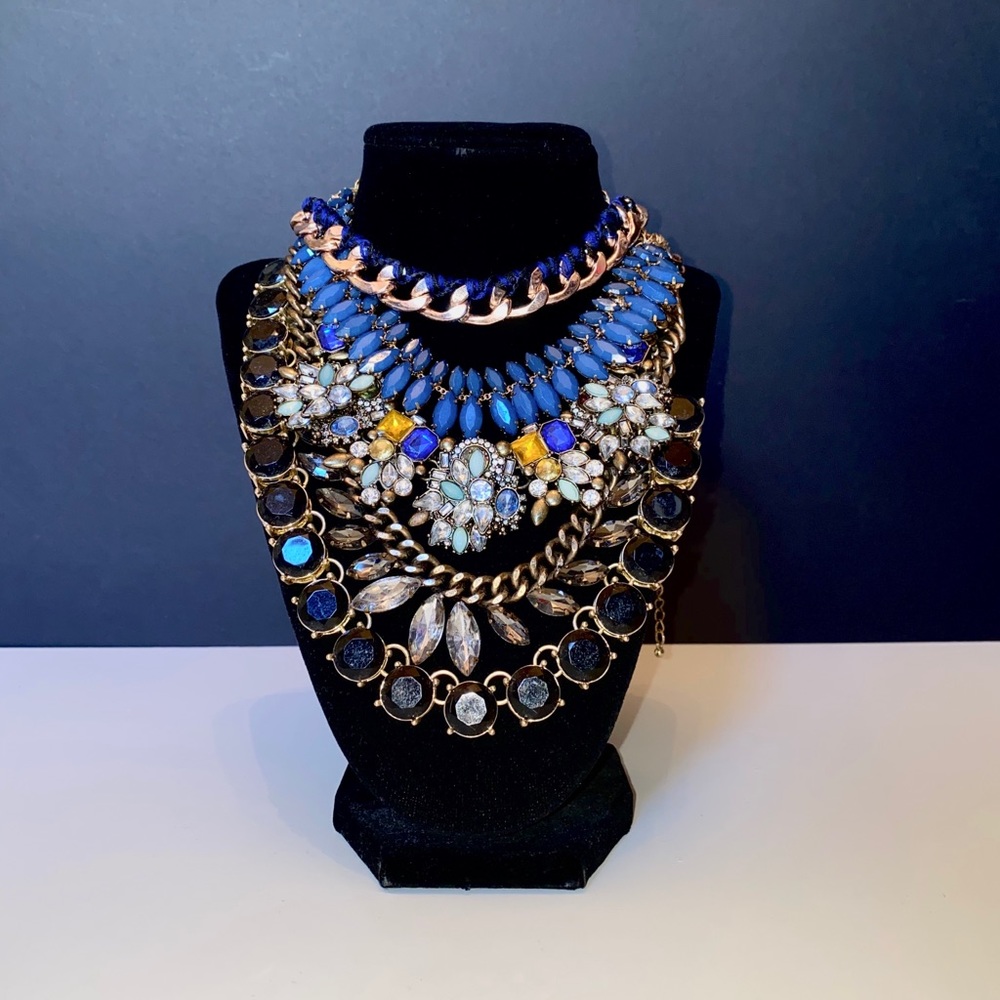 Pack of 5 necklaces (individual ones negotiable)